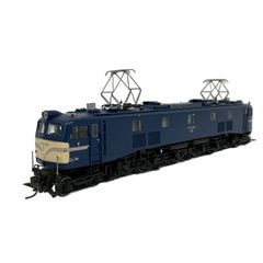 Item thumbnail for item 31952fa6-a15b-4efe-ba2e-0b381c1fbd03