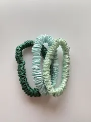 シュシュ　3本セット　シルク100% グリーン系　水色