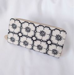 受注製作】anemone ライトベージュ×ダークネイビー 本革ギャルソン長