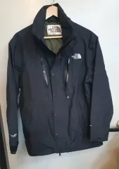 ザノースフェイス ブラック ウィンドブレーカー ジャケット M