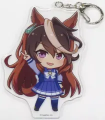 【中古】キーホルダー シンボリルドルフ 2nd Anniversary Vサインビッグアクリルキーホルダー 「セブンイレブン×ウマ娘 プリティーダービー 2周年キャンペーン」 セブンネット限定