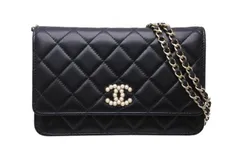 新品同様 CHANEL シャネル チェーンショルダーウォレット 長財布 AP3807 ランダム番台 ココマーク ラムスキン ブラック 中古 4b011764