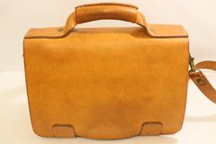 中古】 HERZ メンズショルダーバッグ -- 総かぶせ 2way バッグ HERZ