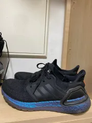 アディダス ウルトラブースト20