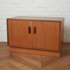 2026年最新】チーク サイドボードの人気アイテム - メルカリ