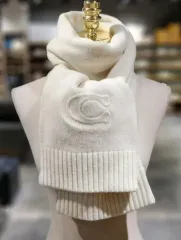 コーチ マフラー 新品 THE FIRST 価格下げました