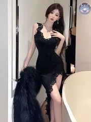 新品 未使用 レディース ウェディングドレス フォーマルドレス パーティードレス 花柄刺繍が施されたセクシーなドレス【タイト・レース】　アシンメトリー