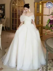 新品 未使用 レディース ウェディングドレス フォーマルドレス パーティードレス ロング丈プリンセスライン ウェディングドレスエレガントな魅力