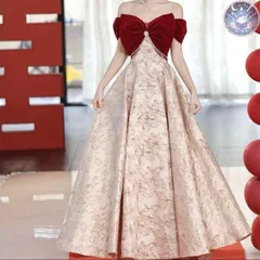 新品 未使用 レディース ウェディングドレス フォーマルドレス パーティードレス 花柄生地の胸元のリボンにパールが可愛い オフショル ドレス