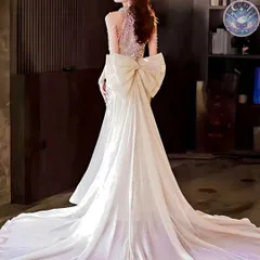 新品 未使用 レディース ウェディングドレス フォーマルドレス パーティードレス スパンコールがゴージャスなリボン付き ホルターネックドレス