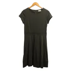 アンレクレ en recre ワンピース ひざ丈 半袖 クルーネック 無地 2 カーキ
