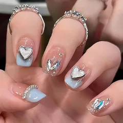 [NEURAD]ネイルチップ 24枚入 付け爪 ショート パールフレンチ 3Dハート チェーンラインストーン 透けブルー 透明感 肌映え 人気 かわいい シンプル おしゃれ 成人式 入学式 卒業式 結婚式