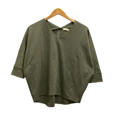 アースミュージック&エコロジー EARTH MUSIC & ECOLOGY カットソー 半袖 Vネック 無地 コットン混 18171C40210 F カーキ