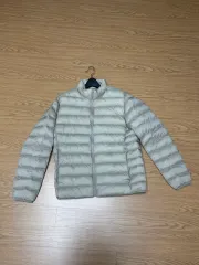 ユニクロ パフテック ダウン ジャケット ベージュ L