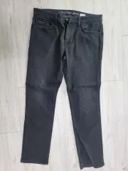 Calvin Klein カルバン・クライン メンズ 黒 起毛 ストレッチ スリムフィット デニム ズボン (36-34)