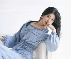 GUESS ゲス GU ジーユー スクエアネック SUJI デニム ブラウス