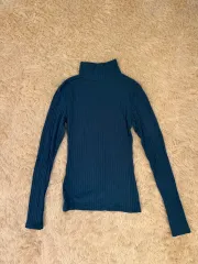 Boohoo ターコイズ ゴージ ハイネック Tシャツ XS