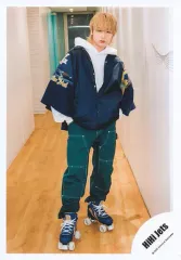 【中古】生写真(ジャニーズ) HiHi Jets/猪狩蒼弥/全身/HiHi Jets ISLAND TV プロフィール写真撮影オフショット 第1弾/公式生写真