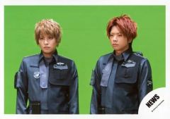 【中古】生写真(ジャニーズ) NEWS/増田貴久・手越祐也/横型・バストアップ・衣装紺・体正面/「EPCOTIA」PV＆ジャケ写撮影オフショット