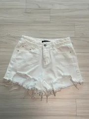 ホワイトデニム ショートパンツ S (傷なし、良し)