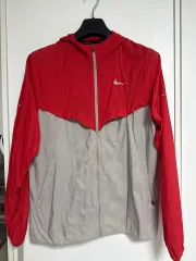 ナイキ ランニング ウィンドブレーカー ジャケット m
