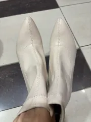 アイボリー アンクルブーツ 240