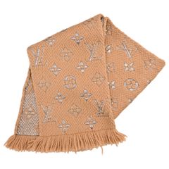 ルイヴィトン モノグラム エシャルプ ロゴマニア シャイン マフラー B