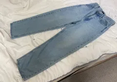 UNIQLO(ユニクロ) ワイドストレートジーンズ 63ブルー