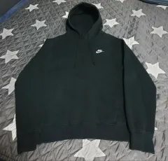 ナイキ NSWクラブ 裏起毛パーカー ブラック (M)