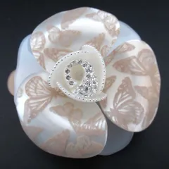 美品 ALEXANDRE DE PARIS アレクサンドルドゥパリ 蝶々柄 カメリア フラワーモチーフ ラインストーン バレッタ ホワイト×ベージュ レディース 古着 中古 USED