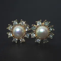 美品 Christian Dior クリスチャンディオール フェイクパール クリップ イヤリング GP ゴールドカラー レディース 古着 中古 USED