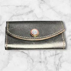 ブラックレザー コンチョ付き 4連キーケース｜ハンドメイド｜シンプル×個性｜レザーキーケース