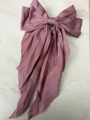 ピンク リボン バレッタ ヘアアクセサリー くすみピンク サテンリボン