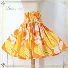 フラダンス 衣装 パウスカート オレンジ系 ハワイアンプリント フラワープリント 花柄 植物柄 アロハ フラ ダンス レッスン 練習 イエロー系 ホワイト系 橙 黄 白 シングル スカート フレアスカート 軽やか 華やか 鮮やか かわいい おしゃれ 上品