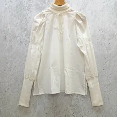 LA BELLE ETUDE ラベルエチュードブラウス シャツ チュニック パフスリーブ 無地 長袖 ホワイト Fサイズ ◎、〇◇
