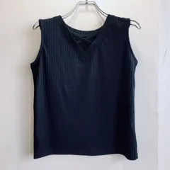 美品✨ セシルマクビー CECIL McBEE タンクトップ レディース ノースリーブ リブ タイト Vネック クロス シンプル 大人カジュアル きれいめ 春夏 コーデ 黒 ブラック