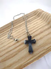 十字架ネックレス
