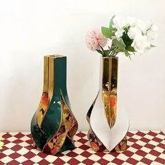 白い花瓶 緑の花瓶 フラワーベース 花瓶 花器 花生け 花入れ 大型 磁器 セラミック インテリア雑貨 インテリア 雑貨 ホワイト 白 グリーン 