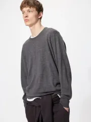 ユニクロ メリノ クルーネック セーター グレー L 新品