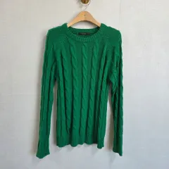 VONIN グリーン ケーブル編みセーター 100