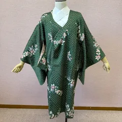 道行　着物　羽織　和装コート　緑　絞り　花柄　リサイクル着物　c-943