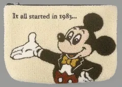 【中古】雑貨 ミッキーマウス(ヒストリーアートデザイン) ポーチ 「東京ディズニーリゾート35周年 HappiestCelebration!」 東京ディズニーリゾート限定