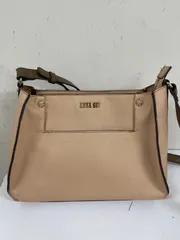 送料無料！！ANNA SUIアナスイ　ミニショルダー　ベージュ　#80130MOML1