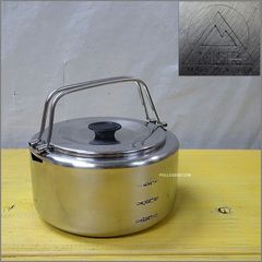 Item thumbnail for item 2fc652e8-ad1c-44e4-88b6-028088542ef9