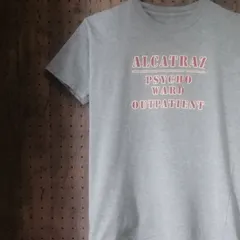 「ALCATRAZ PSYCHO WARD OUTPATIENT」プリントＴシャツ　サイズＳ相当