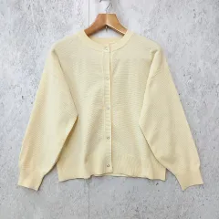 ニット カーディガン クルーネック スナップボタン 無地 アイボリー ◎、〇◇