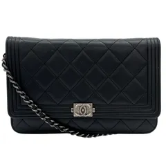 美品 CHANEL シャネル ボーイシャネル 22番台 ショルダーバッグ ラムスキン ブラック レディース チェーンウォレット【中古】【送料無料】