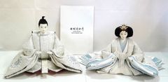 未使用 白い華やぎを纏う親王飾り 定価159500円 真多呂人形
