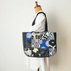 ハンドメイド　パッチワーク　トートバッグ　特大サイズ　肩がけ　北欧柄