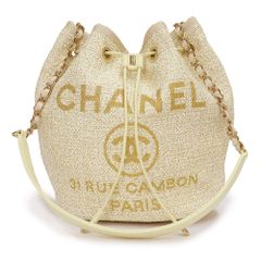 超極美品♡CHANEL ドーヴィル ドローストリング 巾着バッグ マトラッセ
